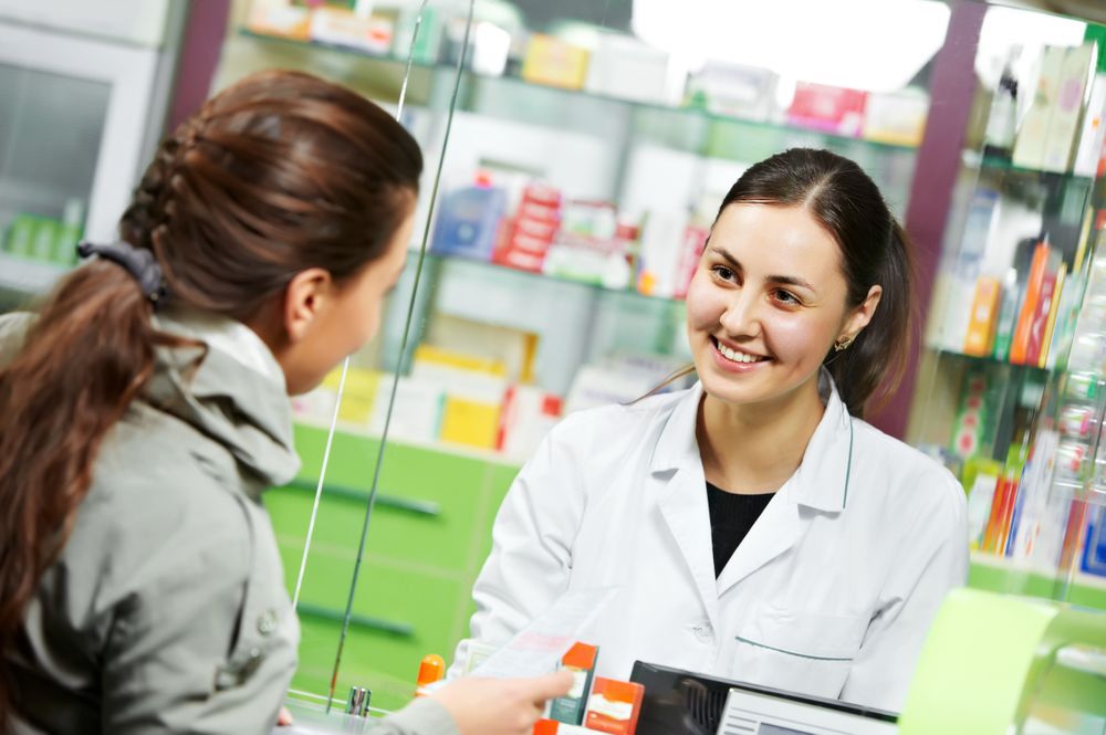 Pharmacy-Tech-Total-Pharmacy-Care